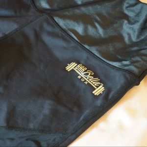 Chestee Barbella Box Leggings